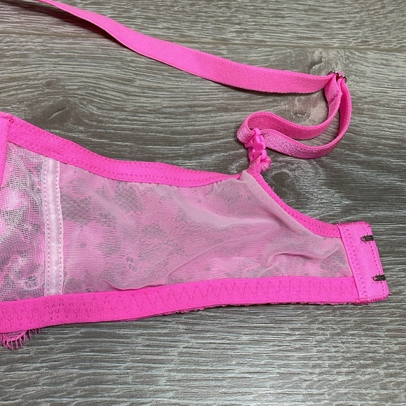 Victoria’s Secret Dream Angels Push Up Without Padding Pink Underwire Bra 34D - Picture 14 of 16